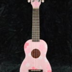 Kai Ukulele KS-SG 新品 ソプラノウクレレ[カイウクレレ][Solid Spruce,スプルース単板][Pink,ピンク,桜][Soprano Ukulele]